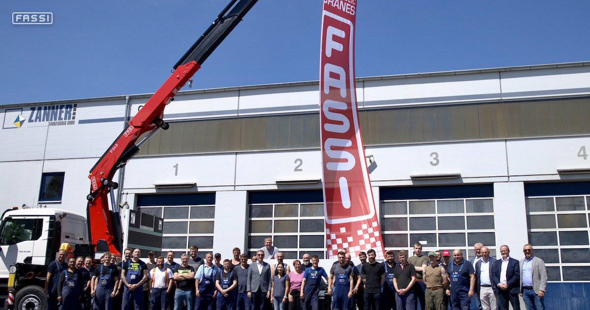 Fassi espande la propria posizione nel mercato tedesco con l’acquisizione di Bavaria Fahrzeugbau